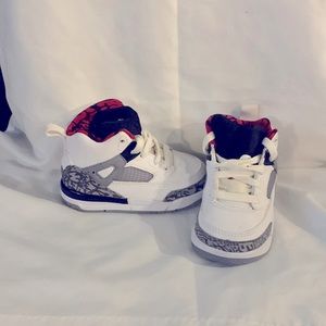Kids JORDAN HI TOP SNEAKERS